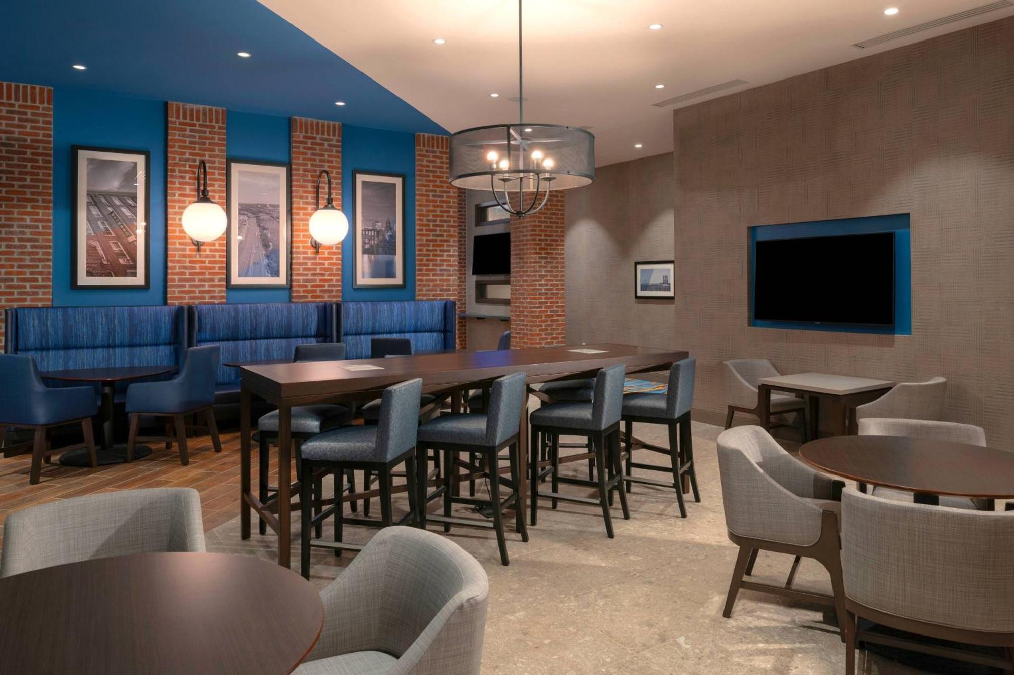 Residence Inn By Marriott Manchester Downtown Exterior foto